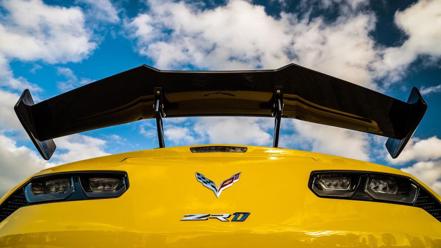 Детали экстерьера Chevrolet Corvette ZR1 (C7) 2018 года  (фото 50 из 67)